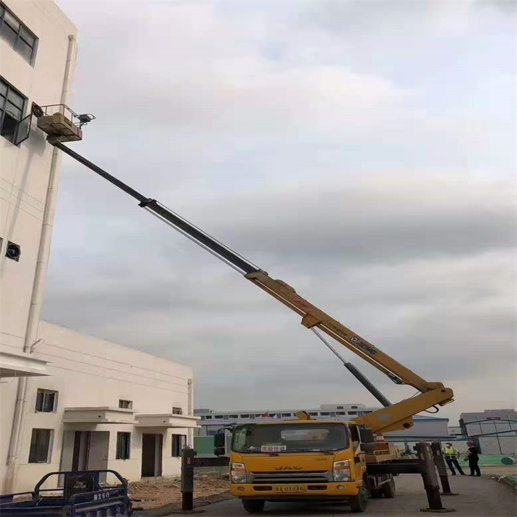 黑水附近高空车出租|市政施工/设备安装专用|随叫随到|亿立达设备租赁